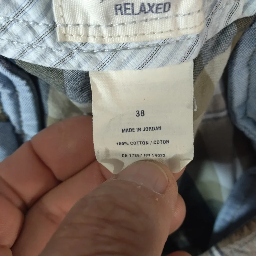 Gap Bermuda shorts men's 38 x 10 blue plaid lightweight cotton